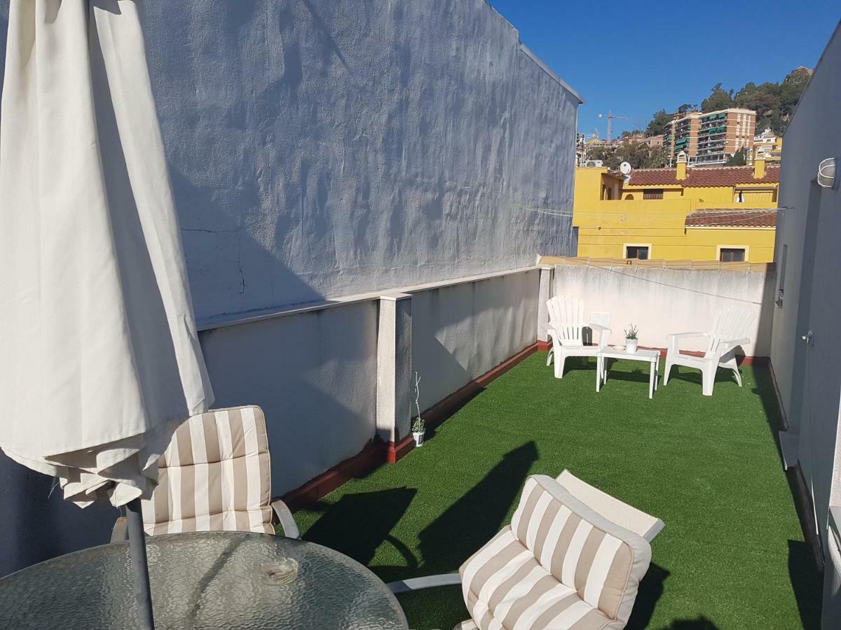 Apartamentos Chuita Playa Малага Екстериор снимка